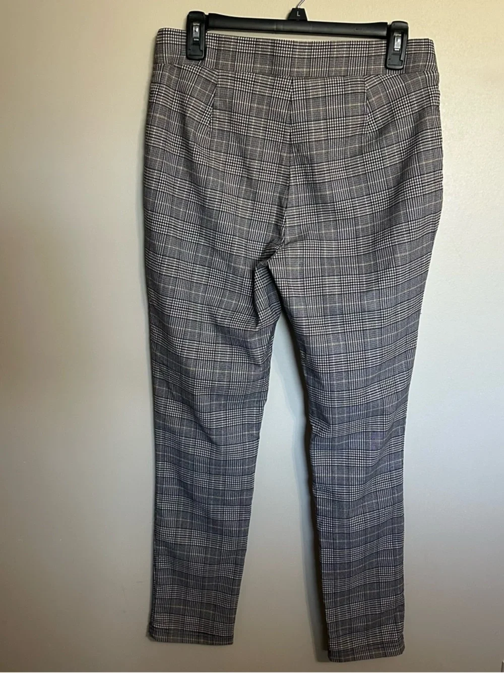 Tommy Hilfiger Gray Glen Plaid Slim Fit Pants Size 12 Like New - Picture 3 of 8